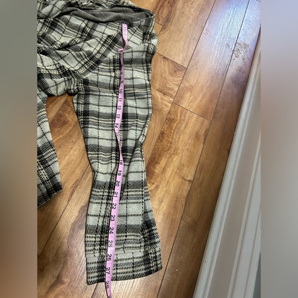 Torrid Plus Size Black and Ivory Drape Cardigan Jacket - Picture 10 of 13